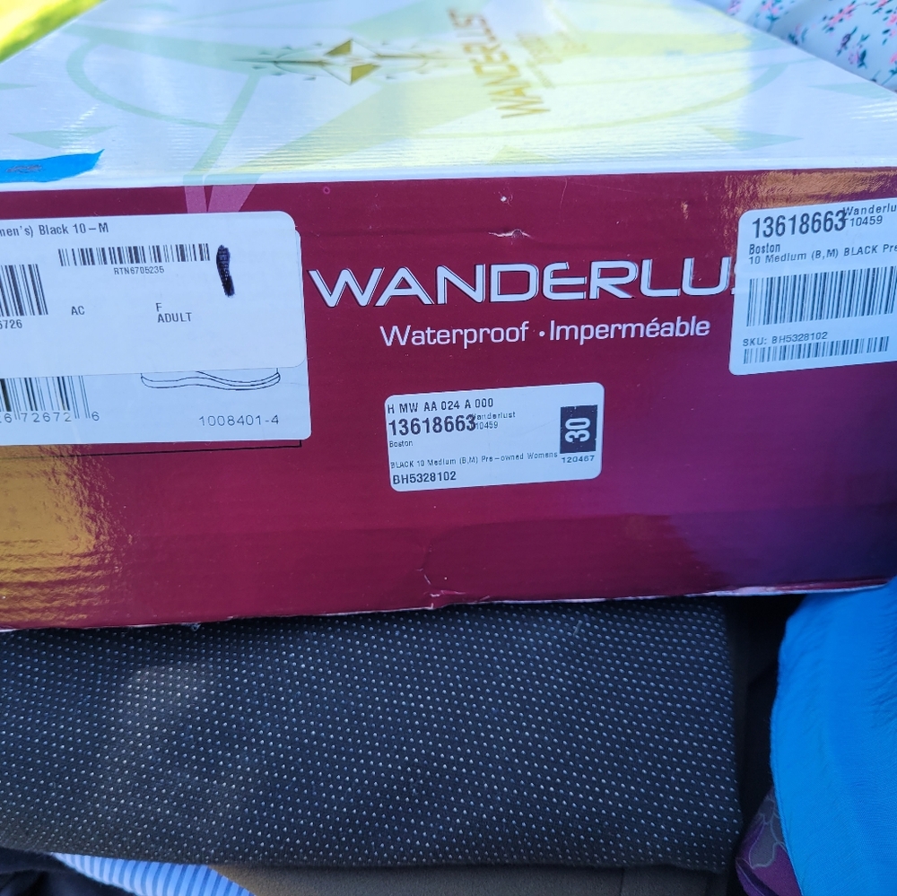Black Boots by Wanderlust size 10